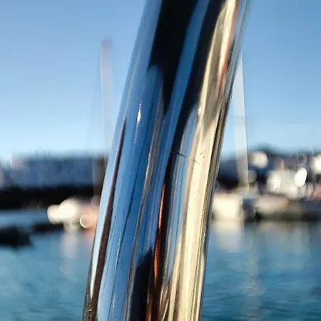 Botel Magnifico Barco En La Graciosa