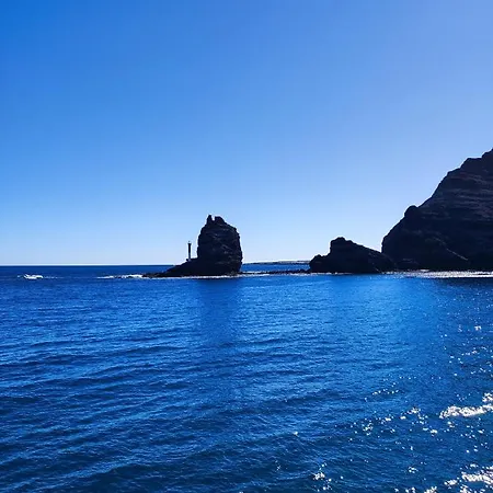 Magnifico Barco En La Graciosa Botel *
